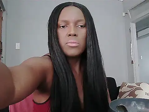 Snapshot of Malaika_Nkosi chatting on May 6, 10:53 am Malaika Nkosi online show from May 6, 10:53 am