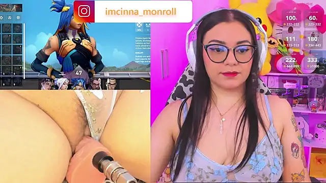 Snapshot of cinna_monroll chatting on December 13, 11:28 pm cinna monroll online show from December 13, 11:28 pm