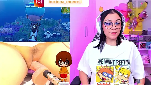 Snapshot of cinna_monroll chatting on February 11, 7:27 pm cinna monroll online show from February 11, 7:27 pm