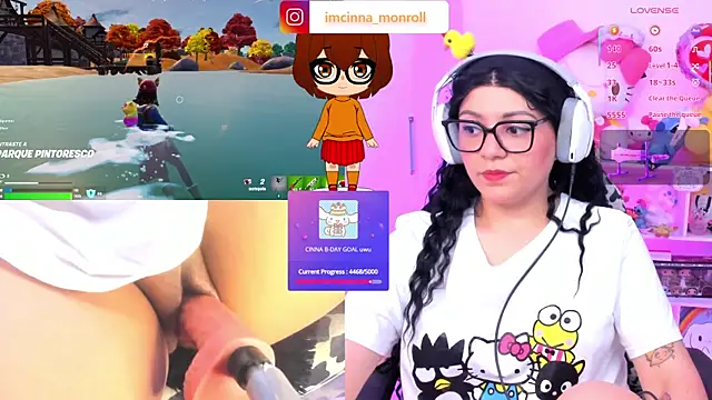 Snapshot of cinna_monroll chatting on October 14, 3:35 pm cinna monroll online show from October 14, 3:35 pm