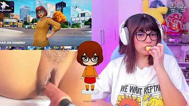 cinna monroll online show from April 12, 7:08 pm