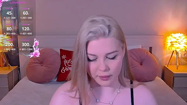 Alexis Powell online show from December 30, 12:00 am