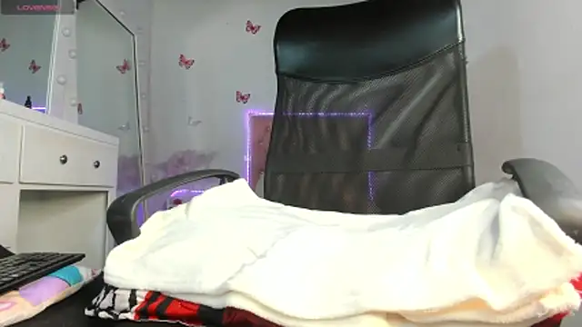 Celeste  sweetx online show from March 13, 6:25 pm