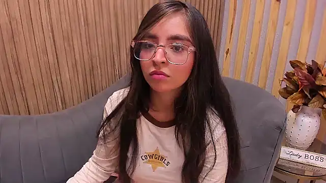 Snapshot of Eva_Macalliter chatting on February 1, 3:08 am Eva Macalliter online show from February 1, 3:08 am