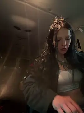 Snapshot of bestorbetter chatting on March 16, 3:45 am bestorbetter online show from March 16, 3:45 am