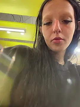 Snapshot of bestorbetter chatting on March 17, 7:33 am bestorbetter online show from March 17, 7:33 am