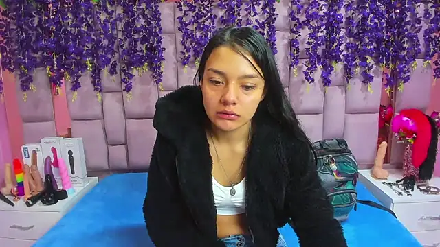 Bich Anal  online show from January 3, 1:14 pm