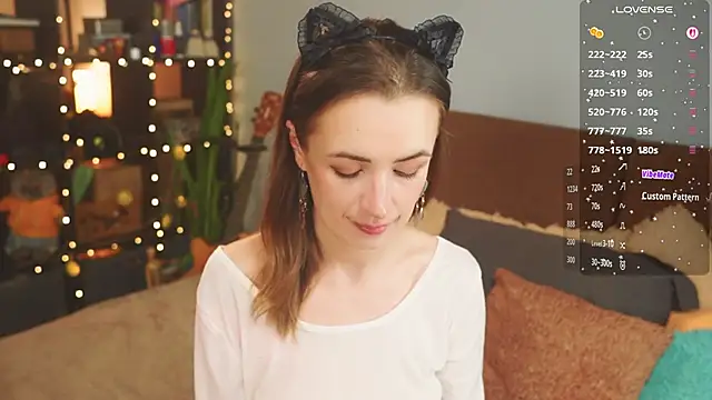 bananya kitty online show from March 28, 6:40 pm