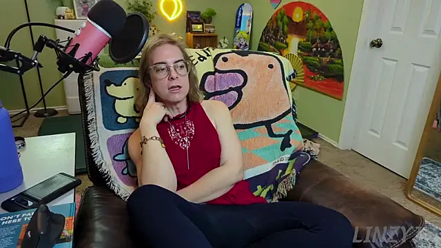 Linzy 19 online show from February 5, 12:31 am