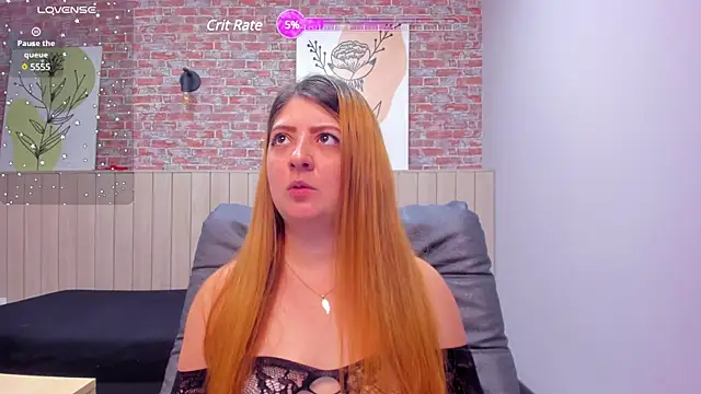 tinaclark  online show from February 22, 9:37 pm