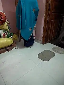 COUPLLE VILLAGE online show from February 4, 4:13 pm