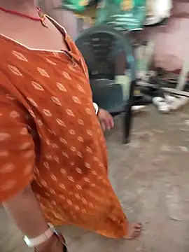 COUPLLE VILLAGE online show from May 24, 3:44 am