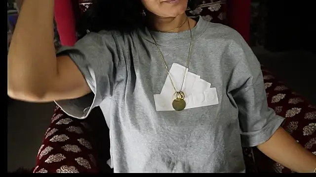 -AyeshaSinghania- online show from March 6, 7:47 am