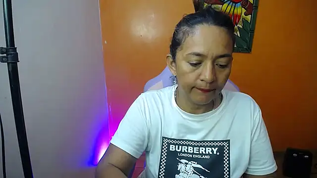 daleska ayala 1 online show from February 1, 4:44 pm