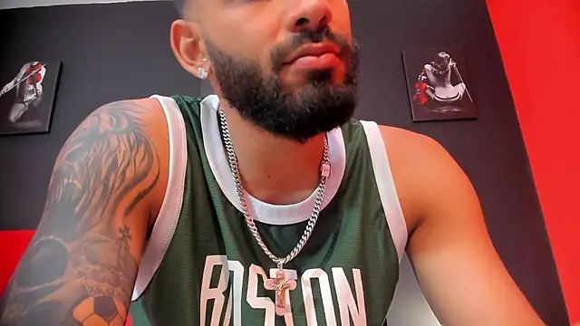 Snapshot of Thiagogomez chatting on January 13, 3:26 pm Thiagogomez online show from January 13, 3:26 pm