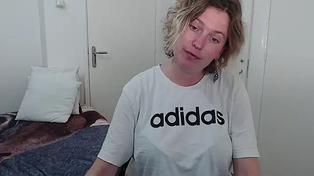 cumfun online show from February 5, 7:51 pm