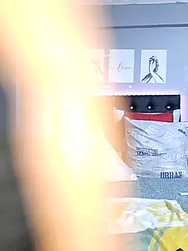 Toya P online show from February 2, 6:20 pm