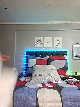 Toya P online show from November 20, 8:47 am