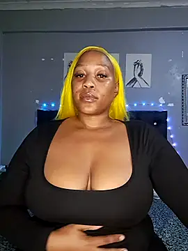 Snapshot of Toya_P chatting on July 8, 2:43 pm Toya P online show from July 8, 2:43 pm