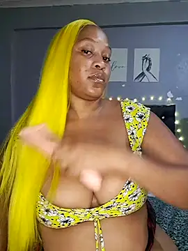 Snapshot of Toya_P chatting on July 12, 12:07 pm Toya P online show from July 12, 12:07 pm