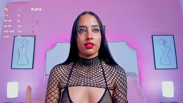 Snapshot of charlotte_kisss chatting on September 12, 7:58 pm charlotte kisss online show from September 12, 7:58 pm