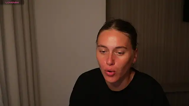 HarleyDeess online show from June 2, 2:24 am