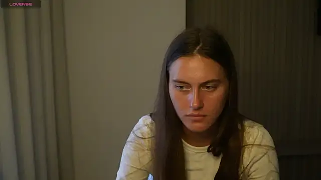 HarleyDeess online show from June 5, 2:29 am