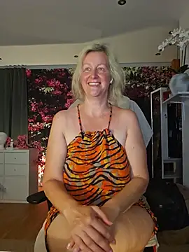 MarleneBloem online show from June 27, 8:52 am