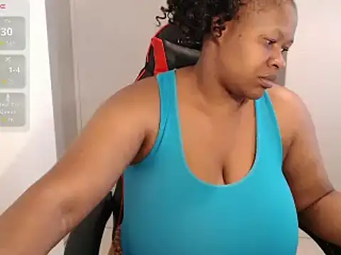 bustylisa1983 online show from February 12, 1:06 pm