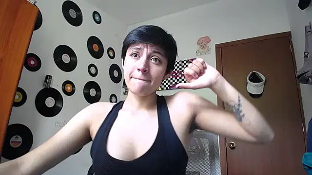 9 Fernanda 9 online show from January 16, 3:13 pm