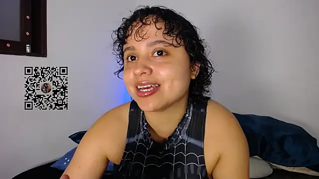 lou cute online show from July 26, 9:54 pm