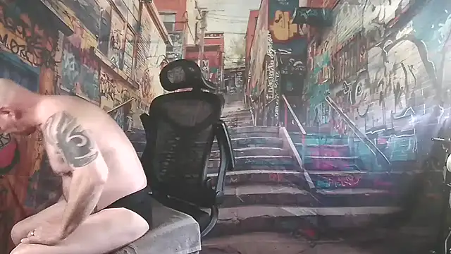 ManlyPrisonGuy online show from March 17, 12:19 pm