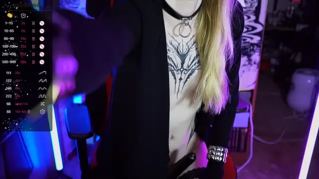 amywhitenessxx online show from December 11, 1:06 pm