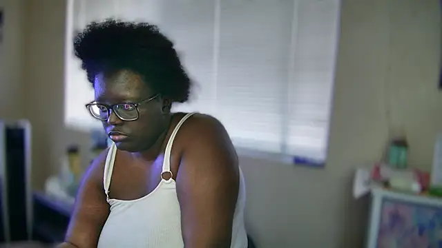 Snapshot of Yagurl__west chatting on January 29, 10:53 pm Yagurl west online show from January 29, 10:53 pm