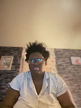 Yagurl  west online show from November 19, 4:12 am