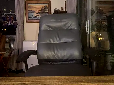 ThickDick Daddy online show from October 23, 5:18 am