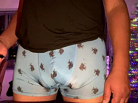 ThickDick Daddy online show from December 21, 8:10 am