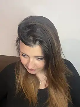 Novababy18 online show from December 28, 11:26 pm