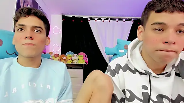 jake and joaquin online show from December 4, 4:10 am