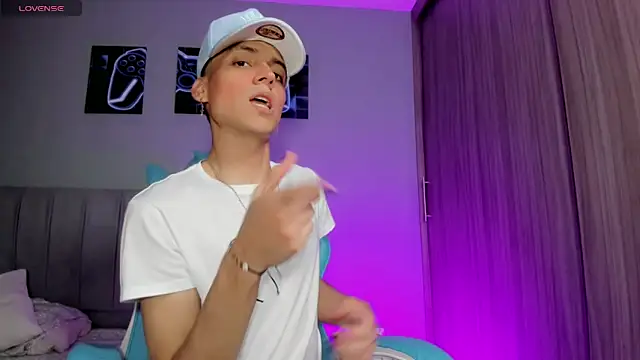 jake and joaquin online show from September 14, 4:11 am