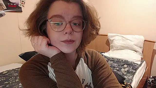 Chmiri cb online show from November 23, 12:05 pm