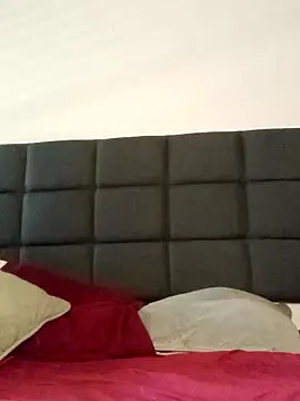 Snapshot of NaughtyHottieBBW chatting on February 28, 9:12 pm NaughtyHottieBBW online show from February 28, 9:12 pm