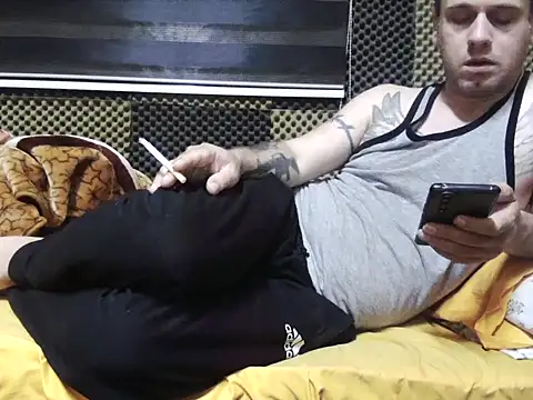 Arabeyes online show from October 28, 7:27 pm