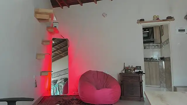 Rainbow leia online show from May 31, 7:26 pm