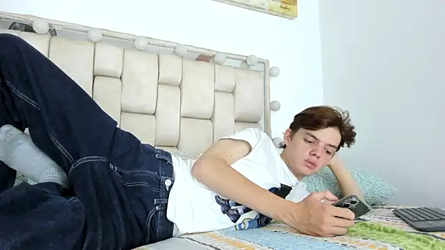 daniel hot03 online show from October 24, 8:27 pm