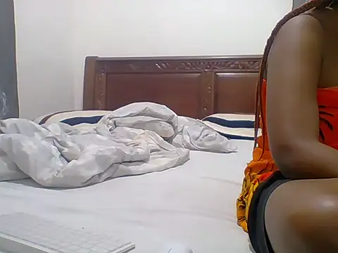 Snapshot of sexy__candyy chatting on September 21, 10:00 pm sexy candyy online show from September 21, 10:00 pm