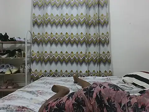 sexy  candyy online show from June 20, 8:33 pm