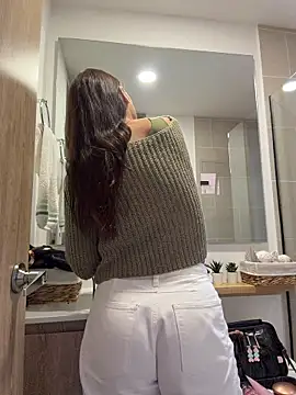 AnnaCastillo  online show from March 18, 9:40 pm