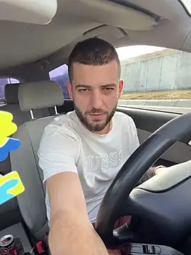 ElChapoGuzman95 online show from February 13, 8:10 am