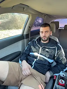 ElChapoGuzman95 online show from March 15, 7:03 am